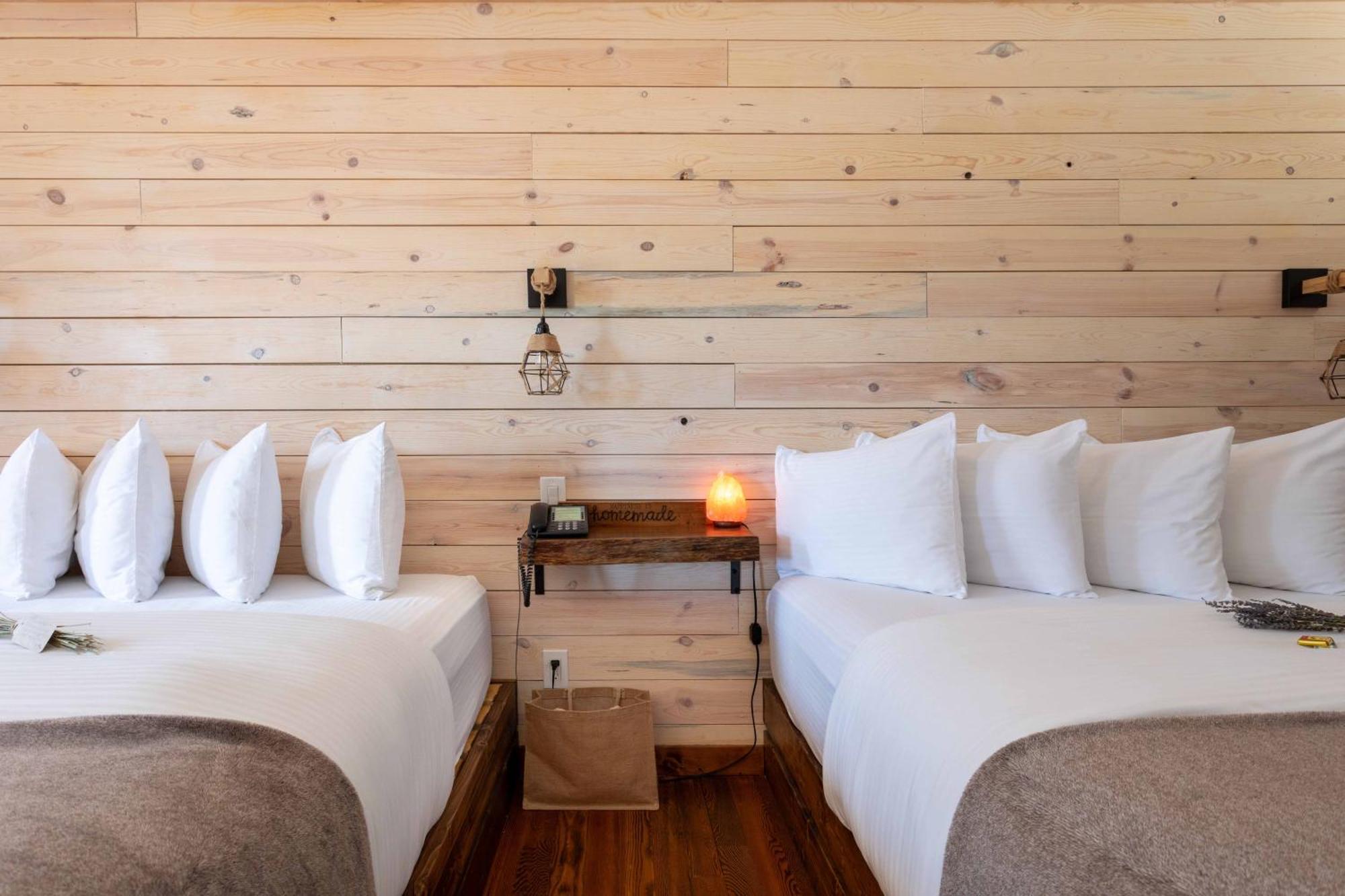 The Valley View Cabins And Event Center Крестън Екстериор снимка