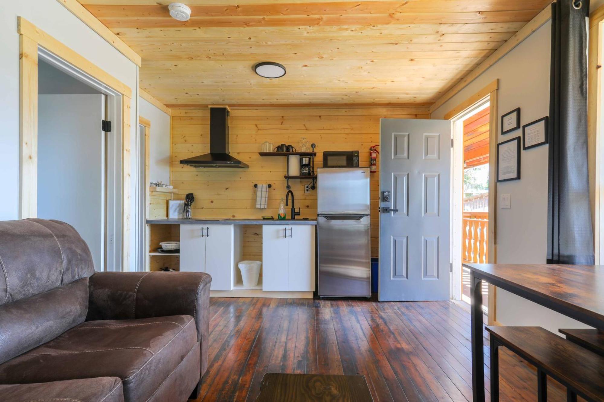 The Valley View Cabins And Event Center Крестън Екстериор снимка