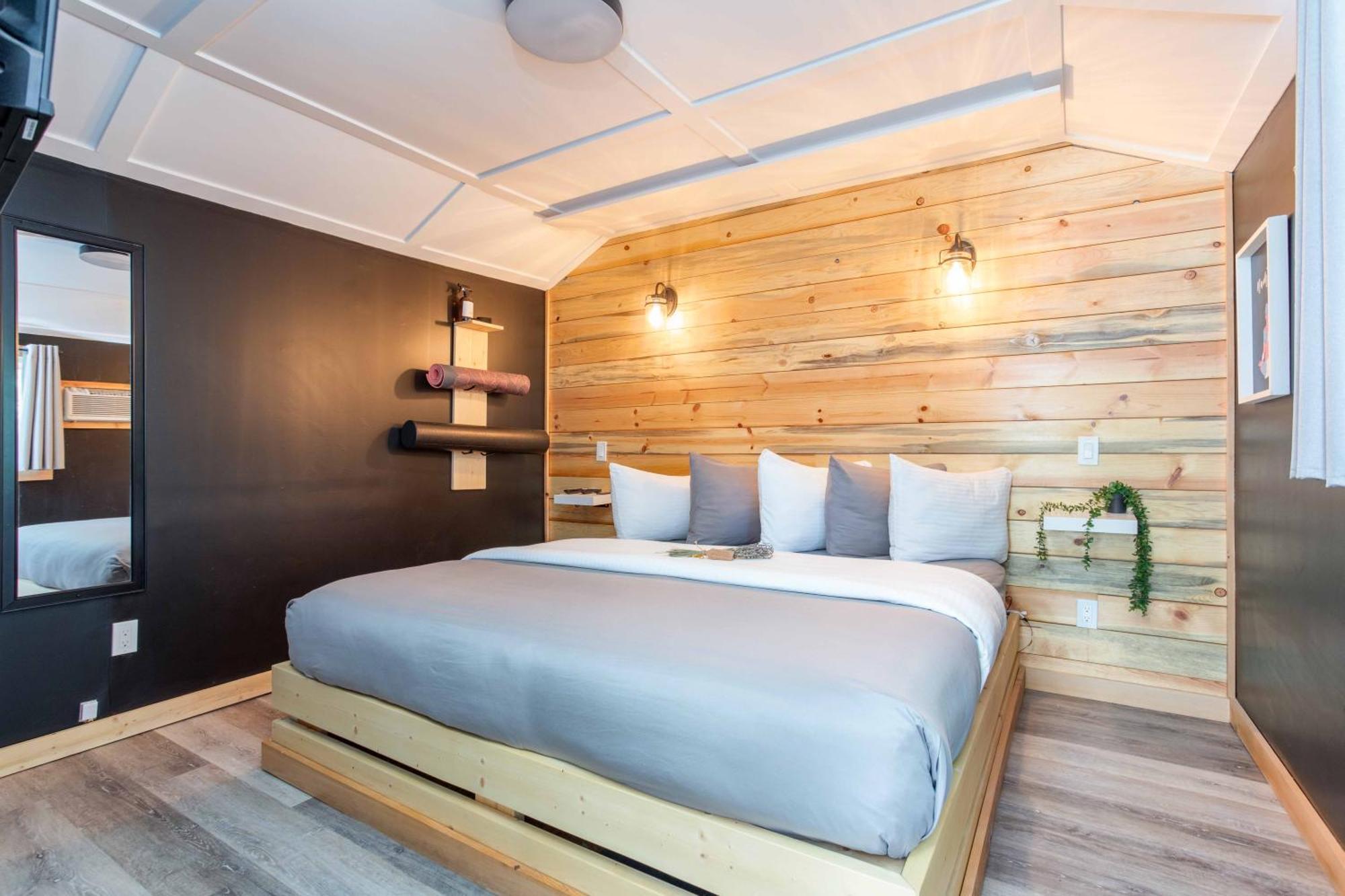 The Valley View Cabins And Event Center Крестън Екстериор снимка