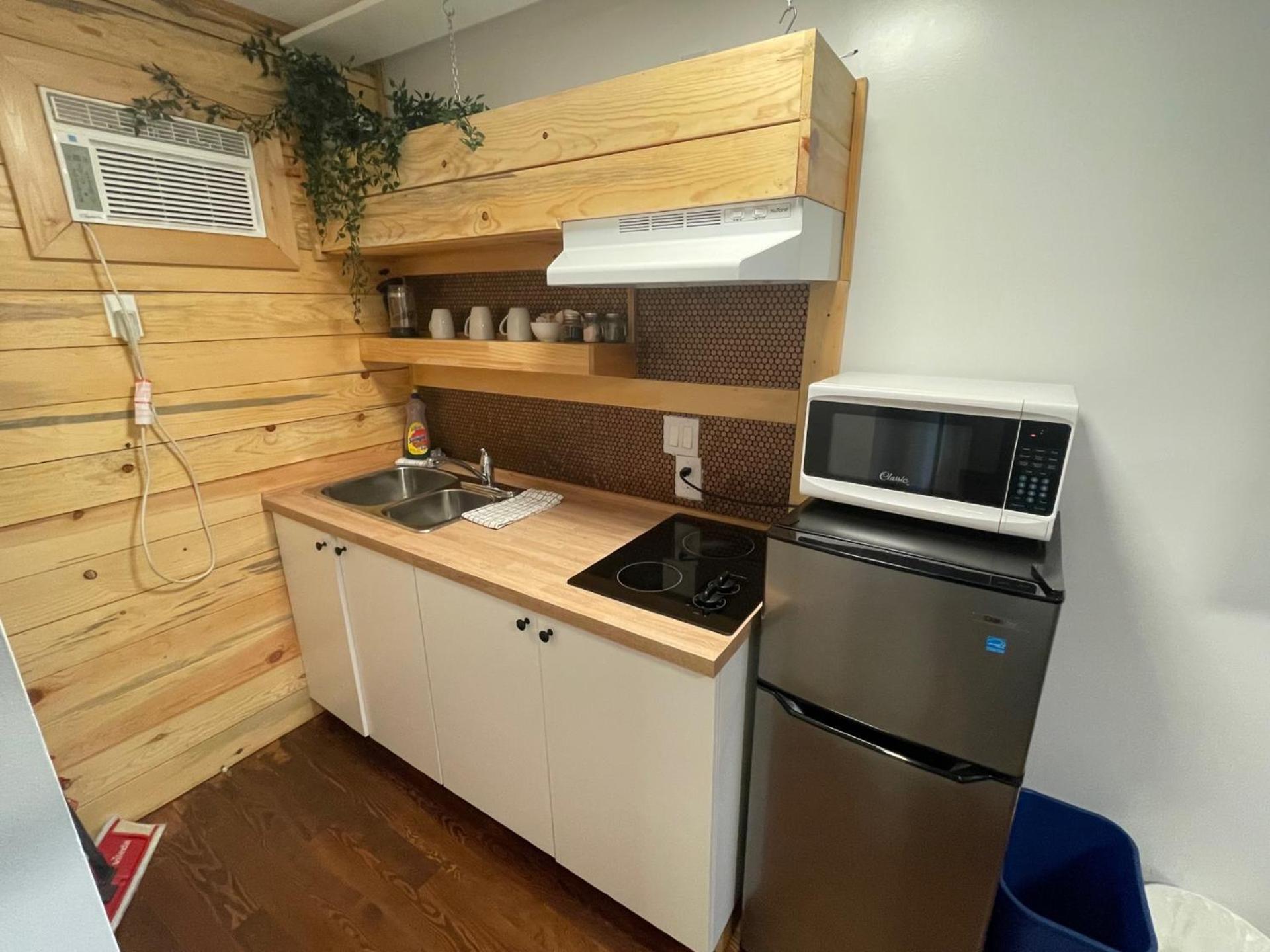 The Valley View Cabins And Event Center Крестън Екстериор снимка